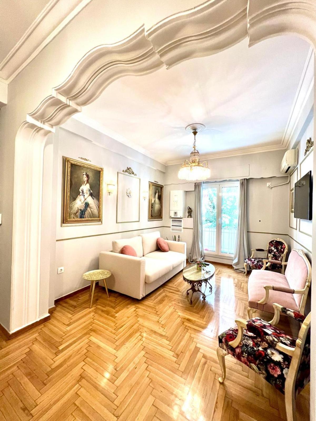 Апартаменты Charming Mini-Palace In Colorful Exarhia Area Афины Экстерьер фото